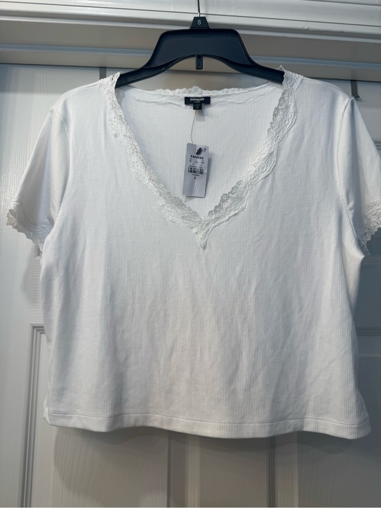 Express Tops - NWT Express White Lace-Trim V-Neck Short Sleeve Top